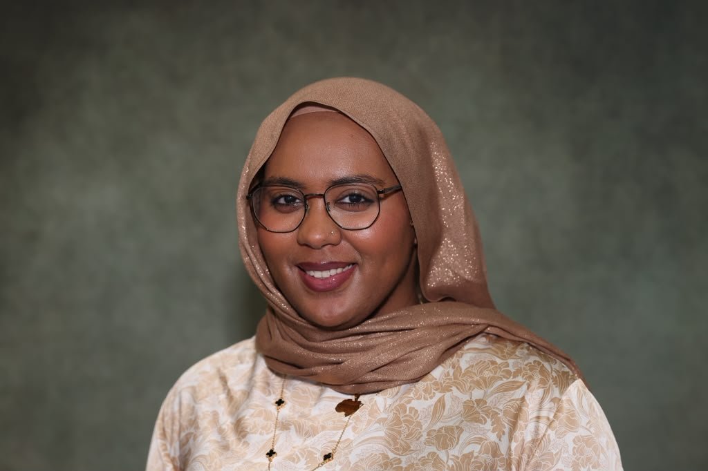 خصوصيتك على الإنترنت في السودان: الإعلانات والاحتيال والحيل الخفية